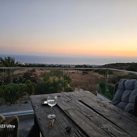 Villa Hesychia *